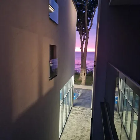 شقة Blue Paradise Hevenia *